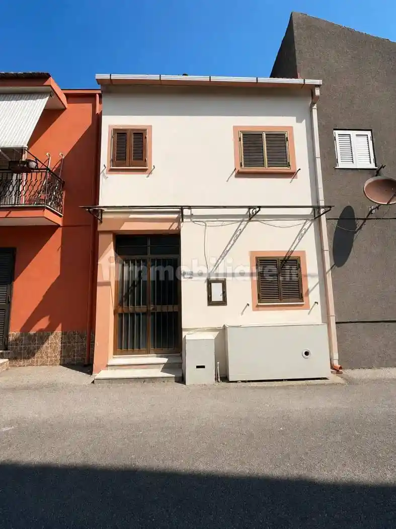 Casa indipendente in vendita a Cancello ed Arnone