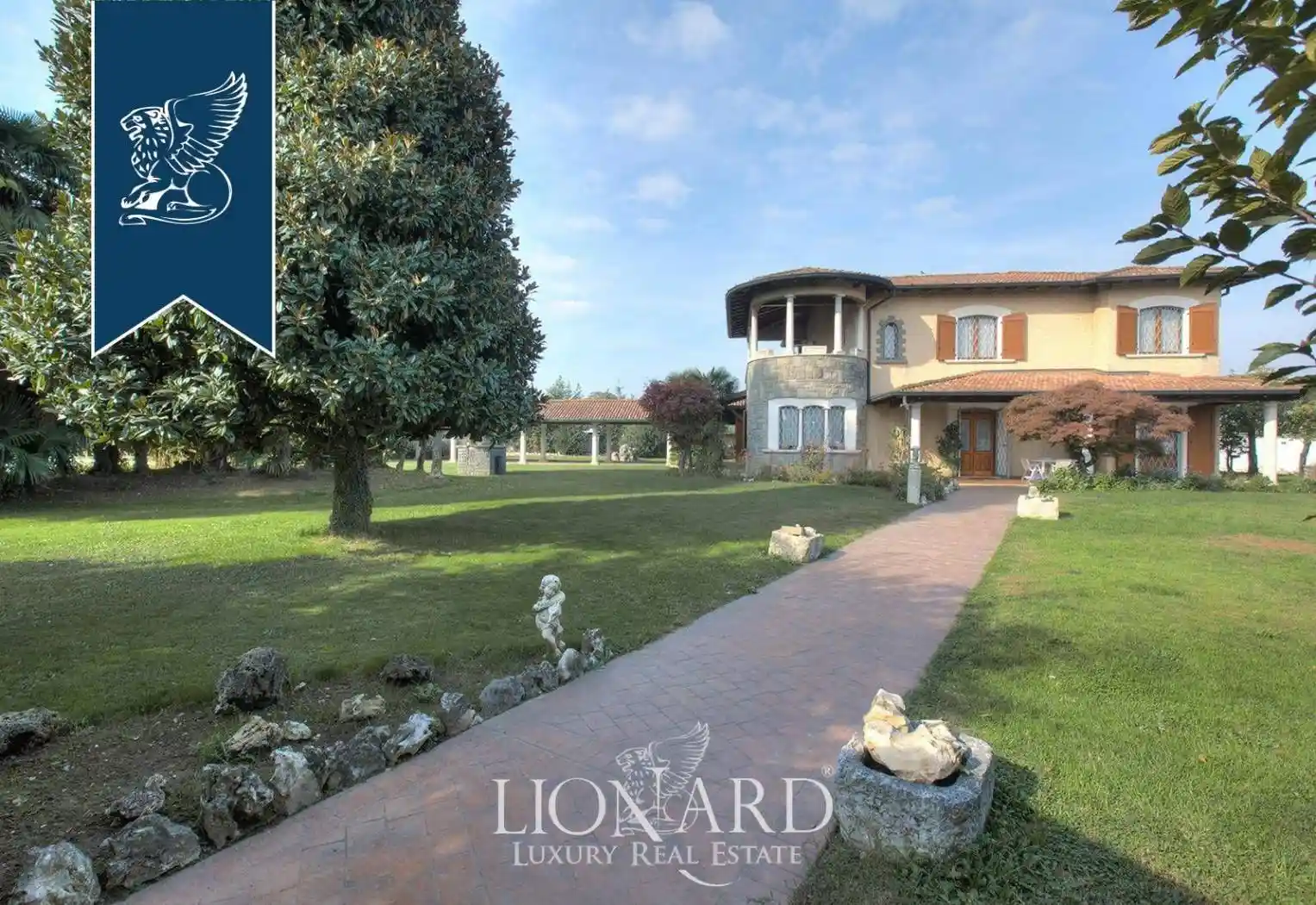 Villa in vendita a Chiari