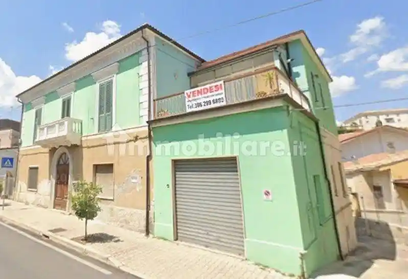 Appartamento in vendita a Torre de' Passeri