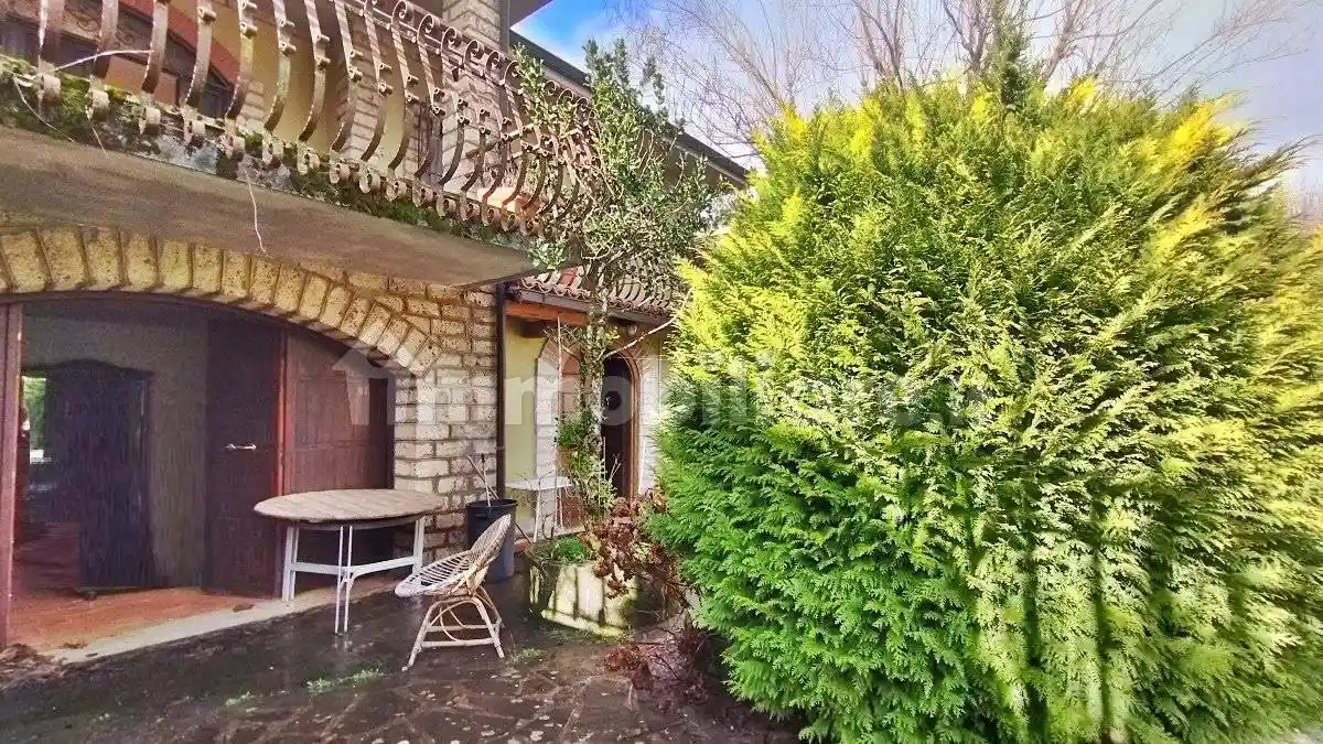 Villa in vendita a Trevi nel Lazio