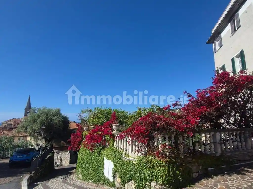 Appartamento in vendita a San Bartolomeo al Mare