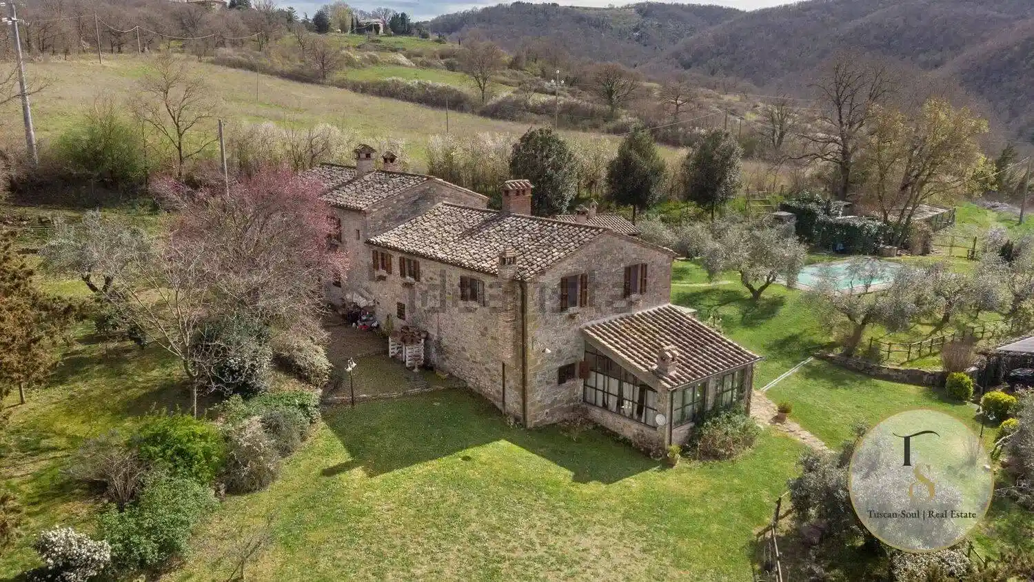 Villa in vendita a Passignano sul Trasimeno