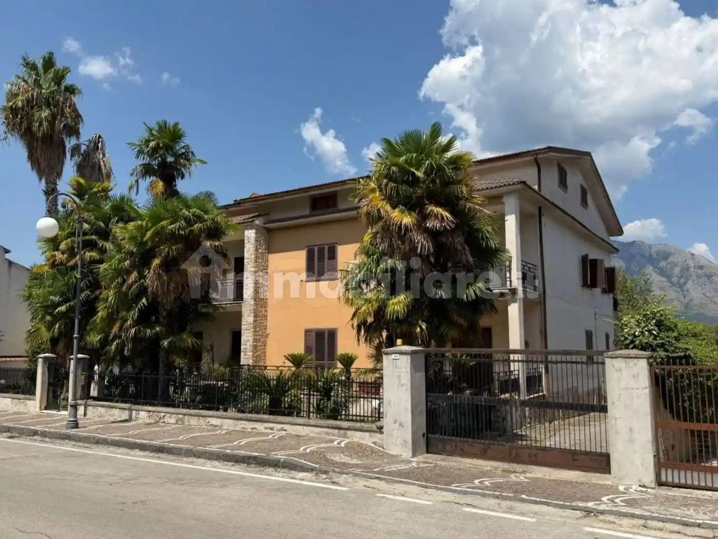 Villa in vendita a Rotondi