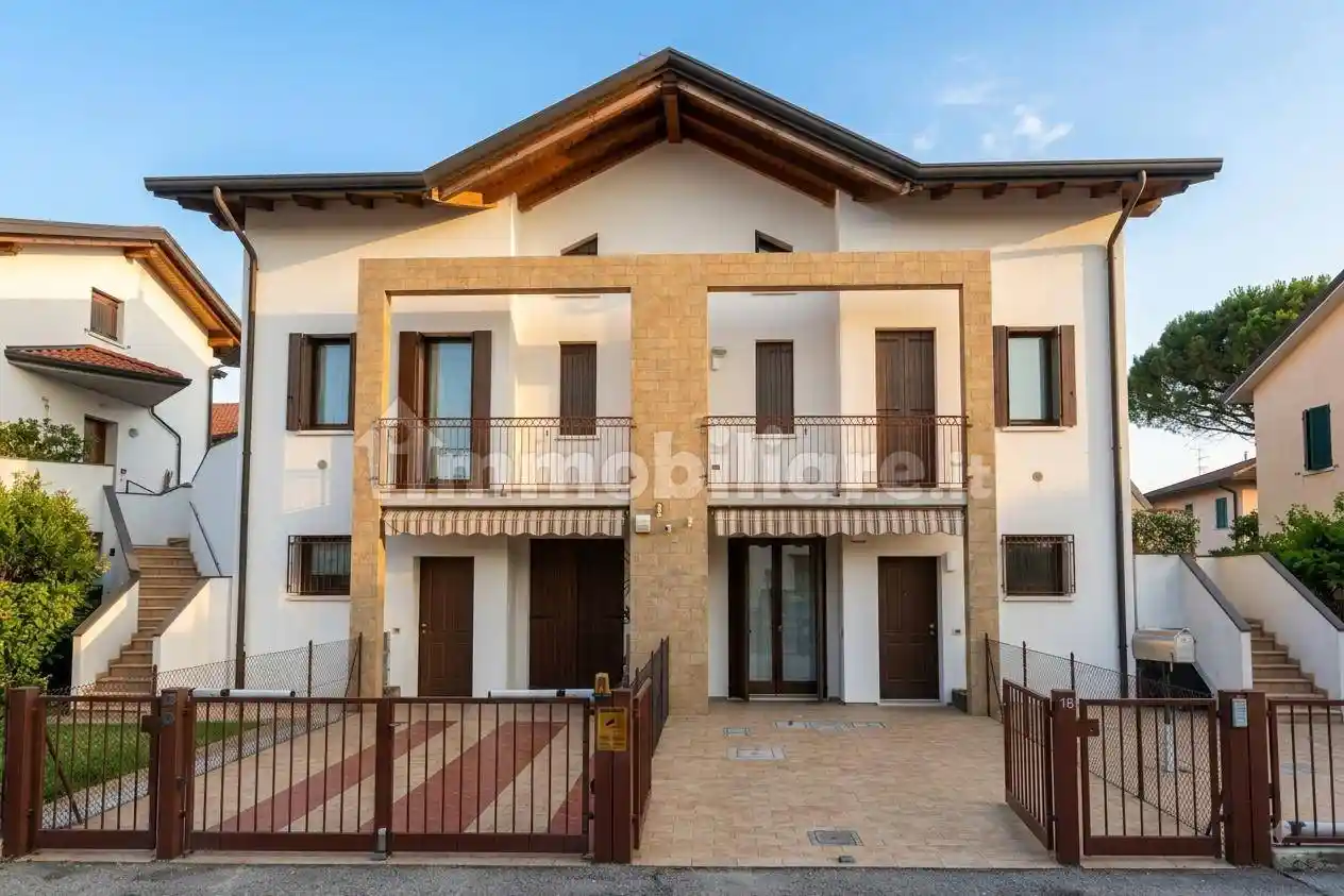 Villa in affitto a Lugo