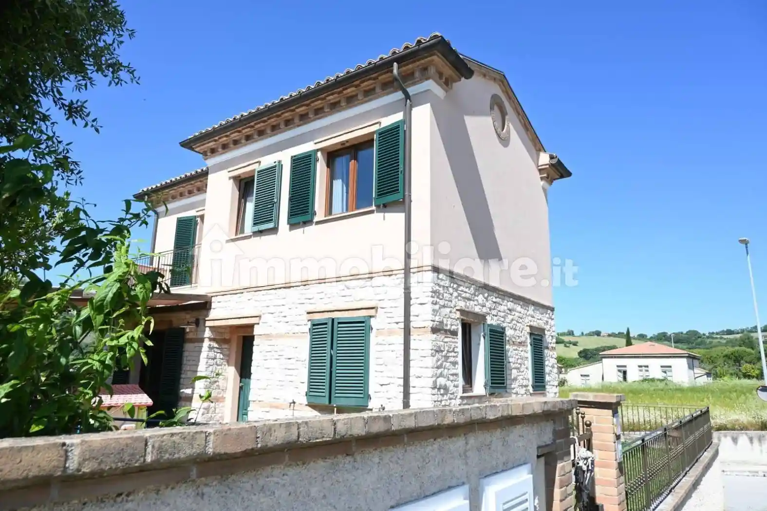 Villa in affitto a Sirolo