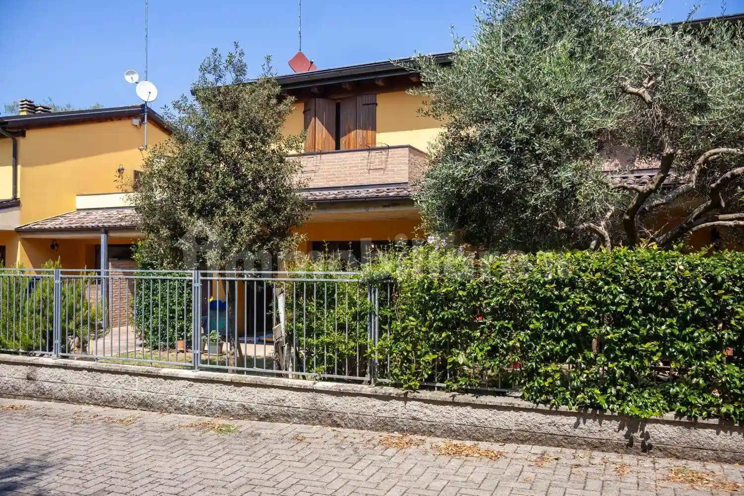 Villetta a schiera - foto 2