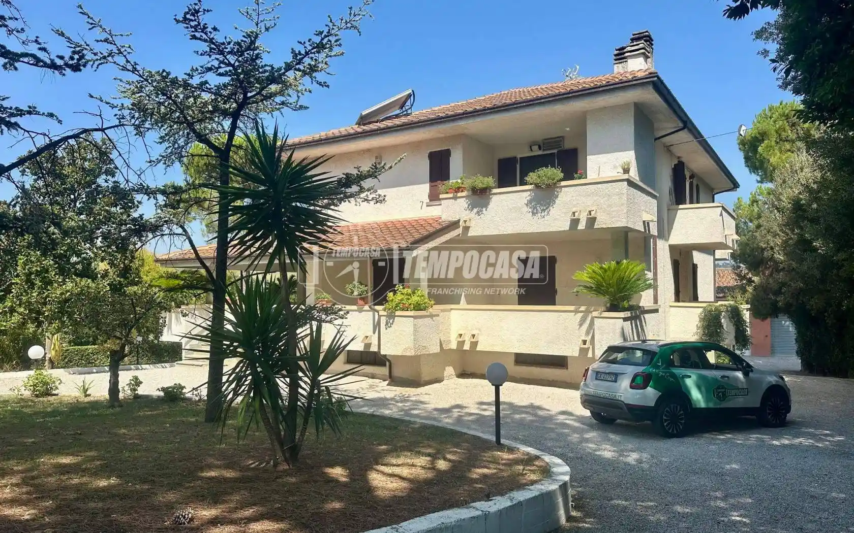 Casa indipendente in vendita a Fermo