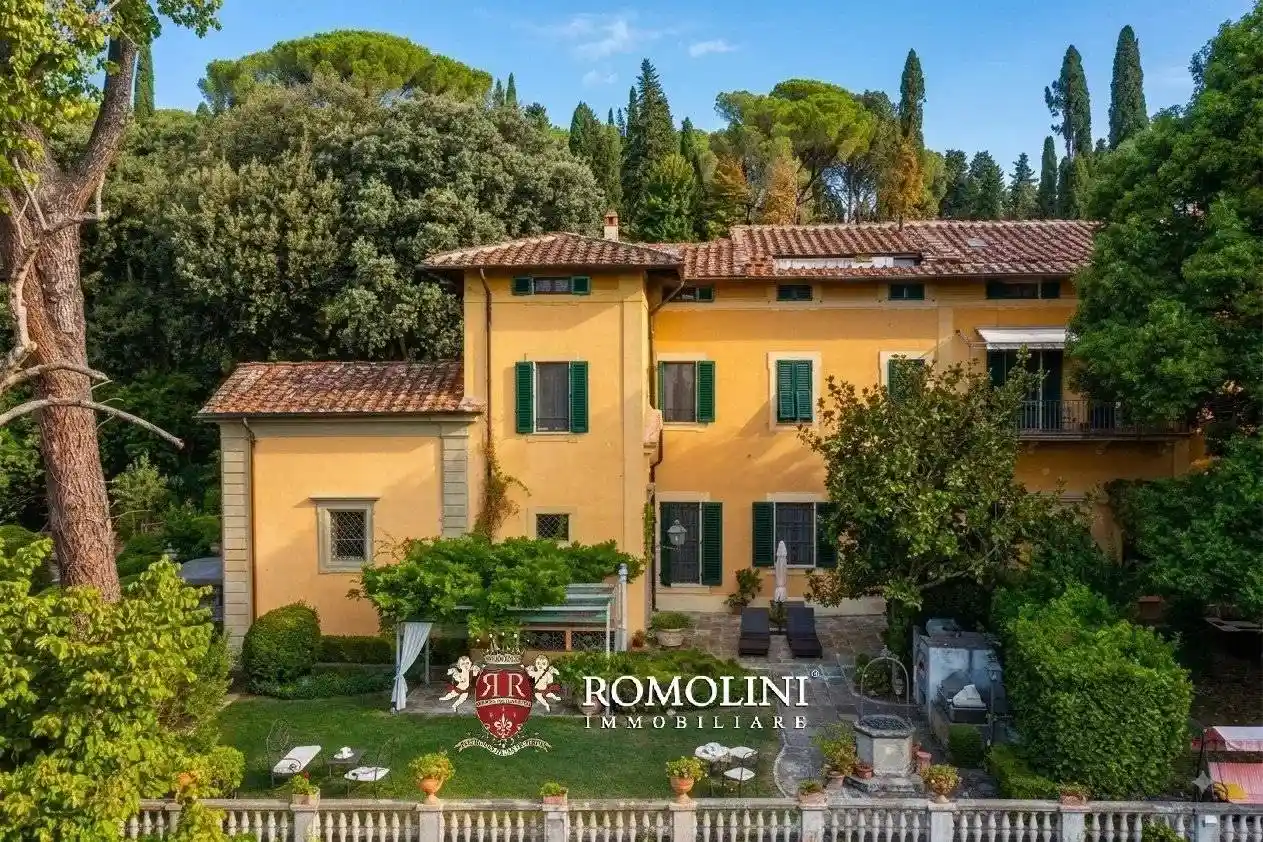Appartamento in vendita a Firenze