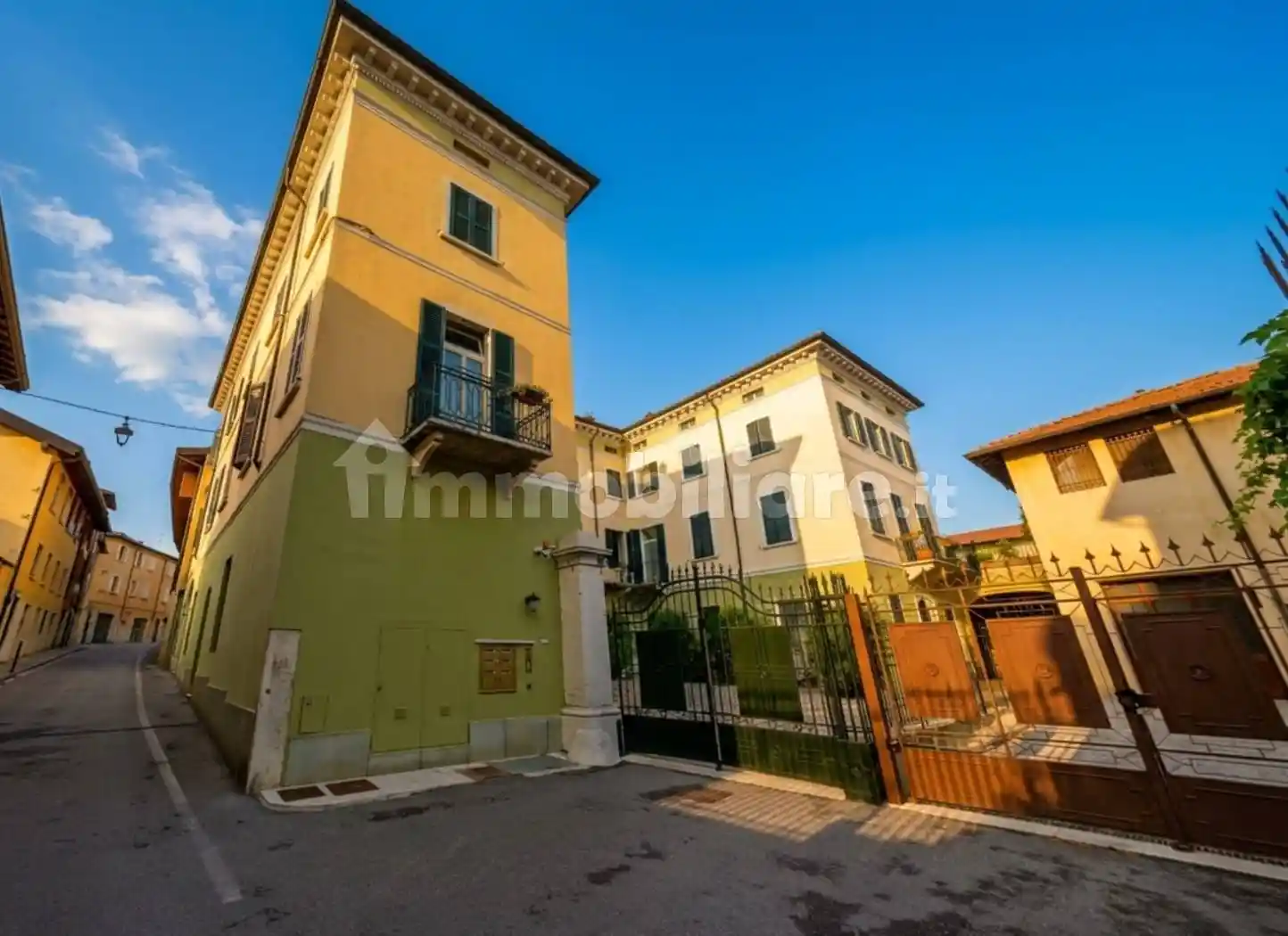 Appartamento in vendita a Desenzano del Garda