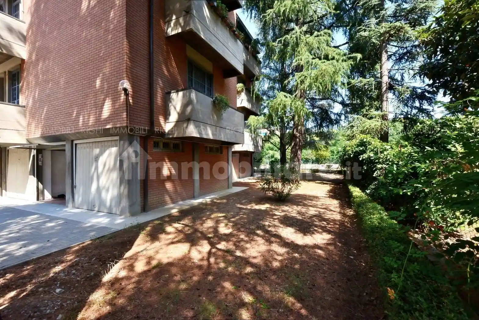 Appartamento in vendita a Bologna