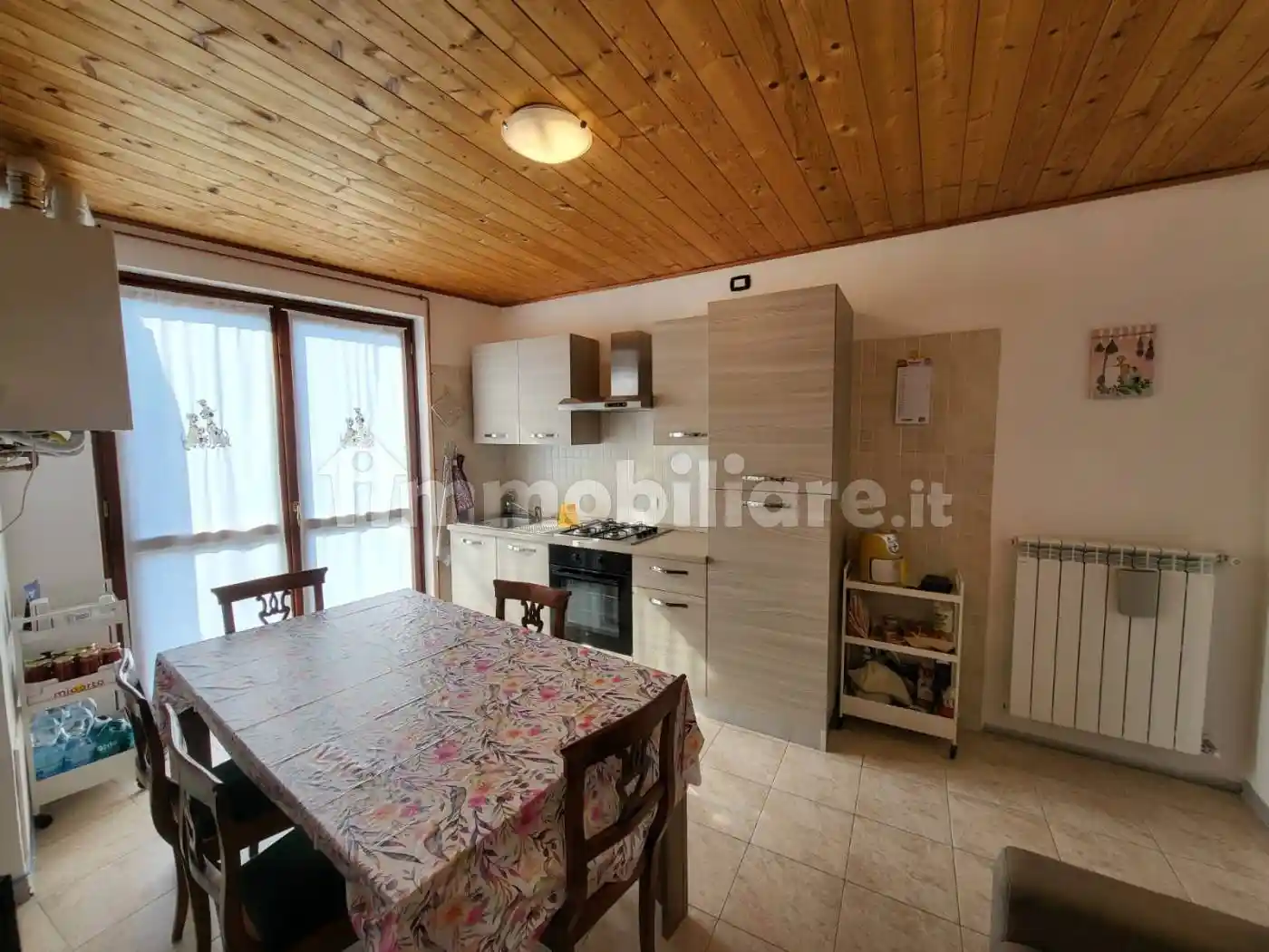Appartamento in vendita a Barni