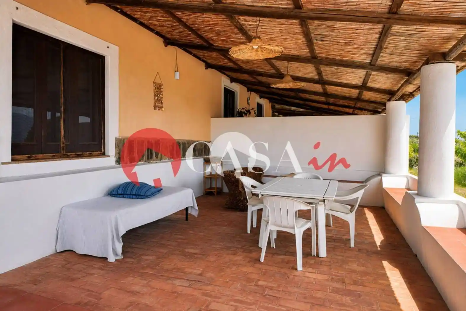 Villa in vendita a Santa Marina Salina