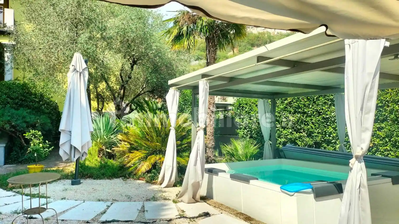 Casa indipendente in vendita a Botticino