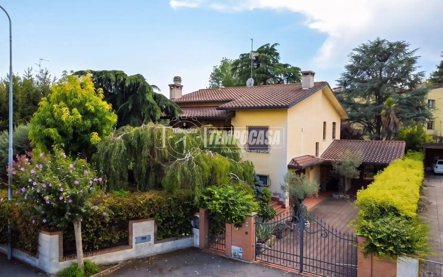 Casa indipendente in vendita a Terre del Reno