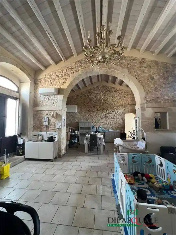 Rustico - Casale in affitto a Ragusa