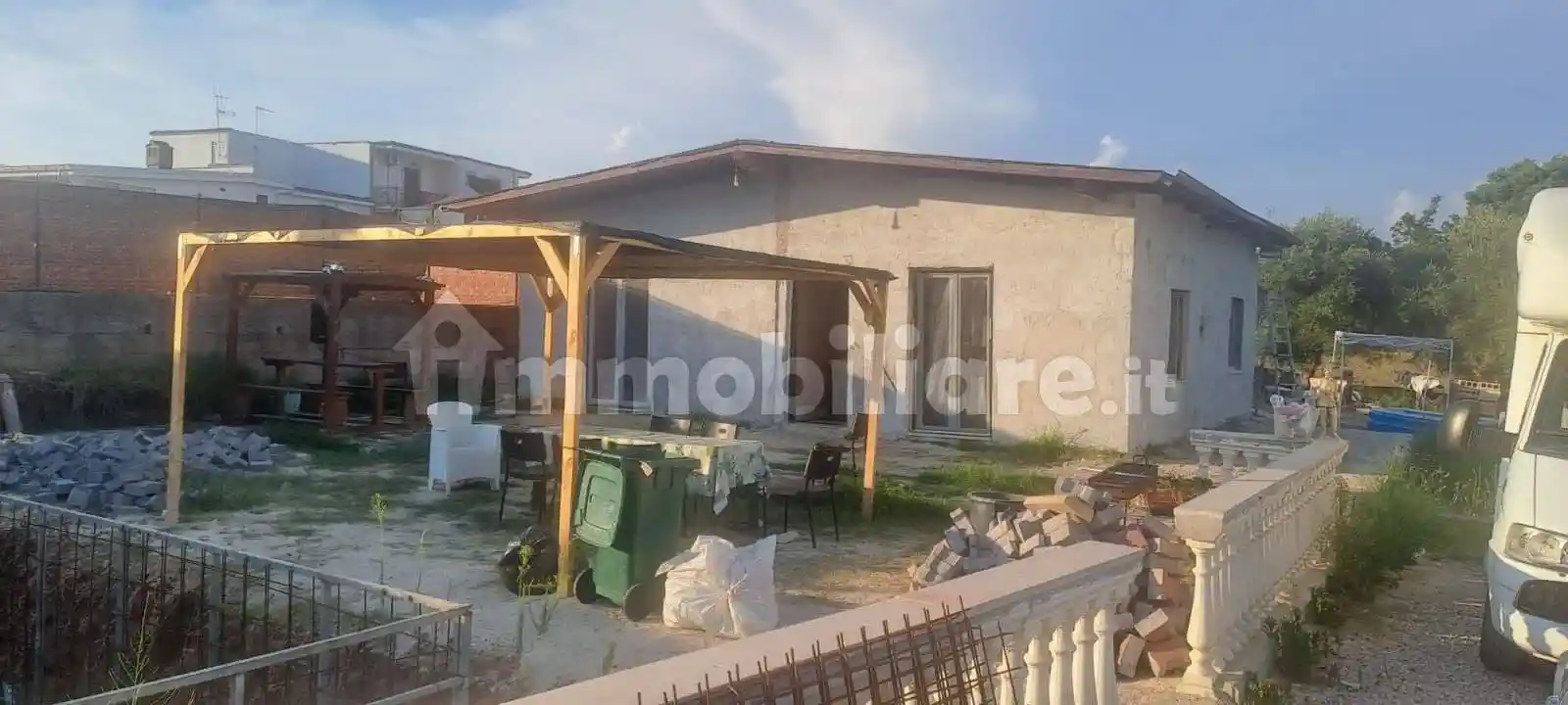 Villa in vendita a Aprilia