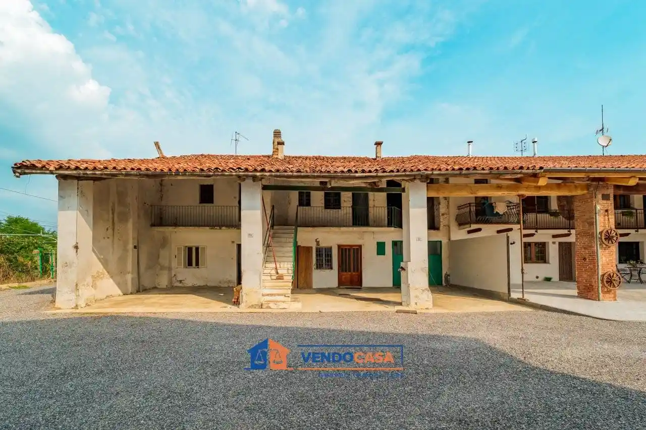 Rustico - Casale in vendita a Mondovì