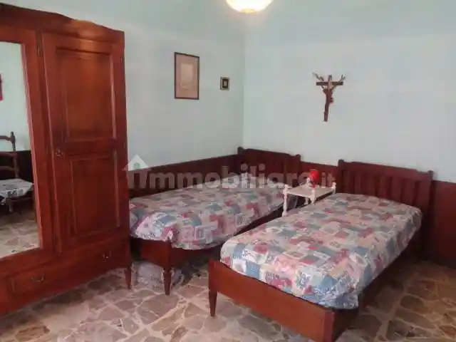 Villa in vendita a Roburent