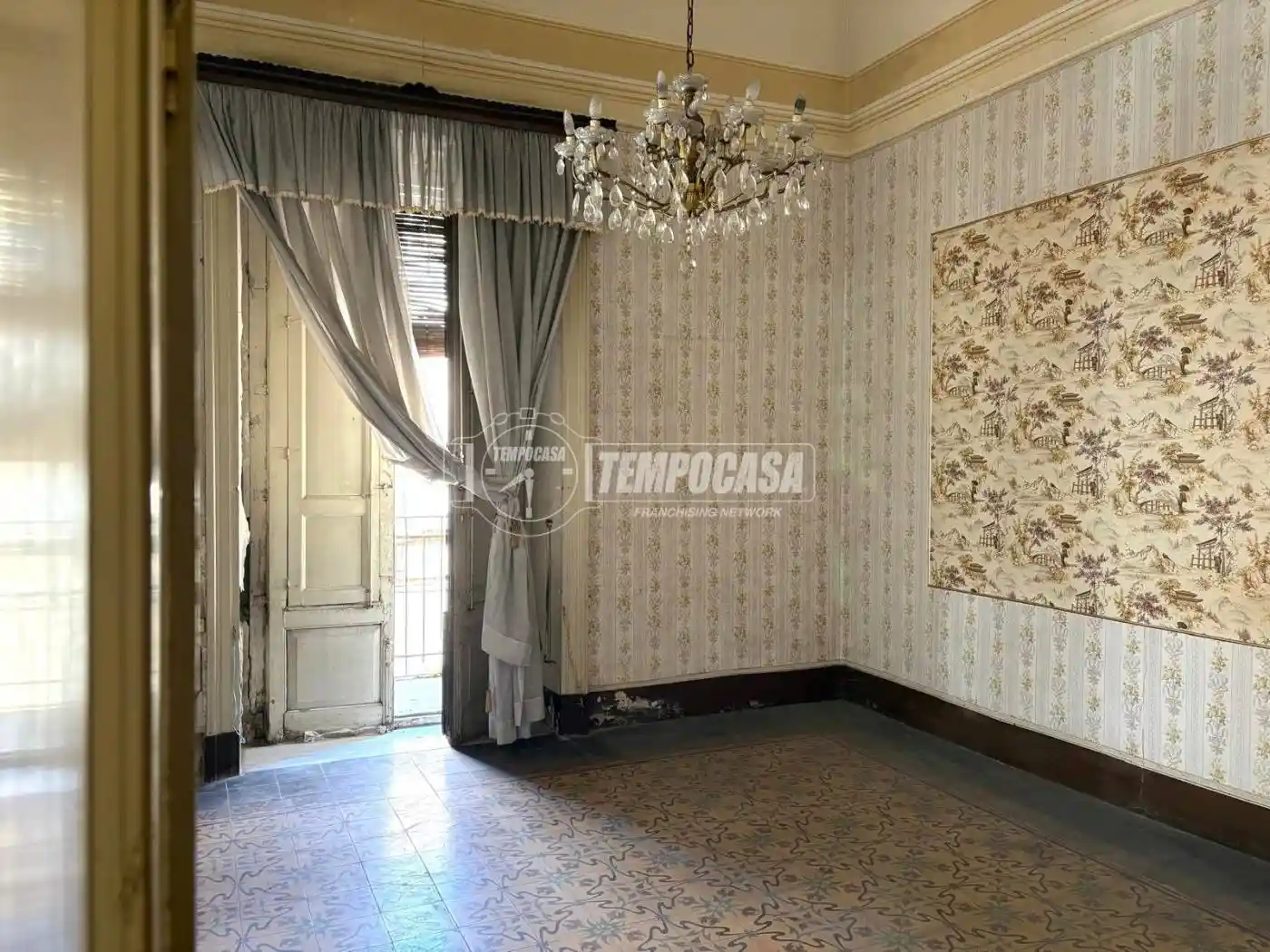 Palazzo - Edificio in vendita a Catania