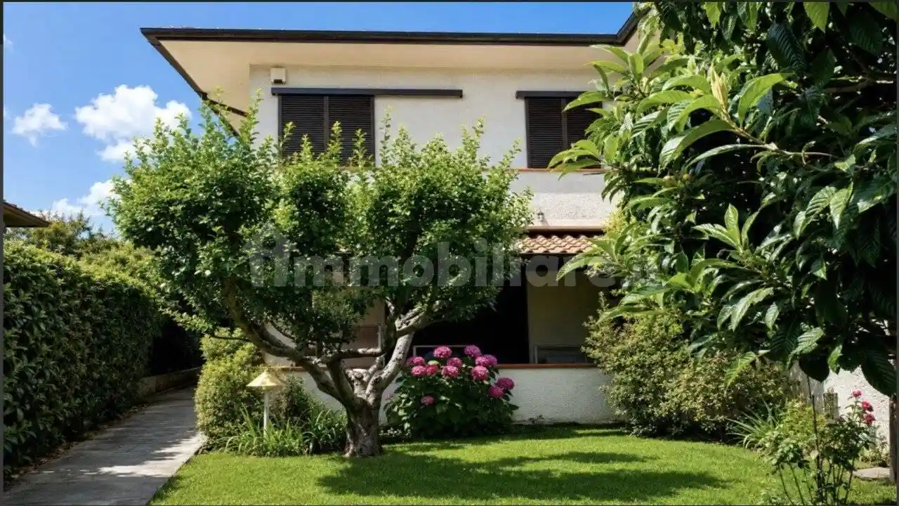 Villa in vendita a Pietrasanta
