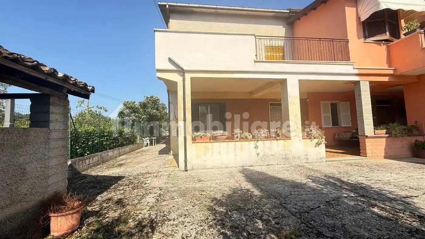 Villa in vendita a Alatri
