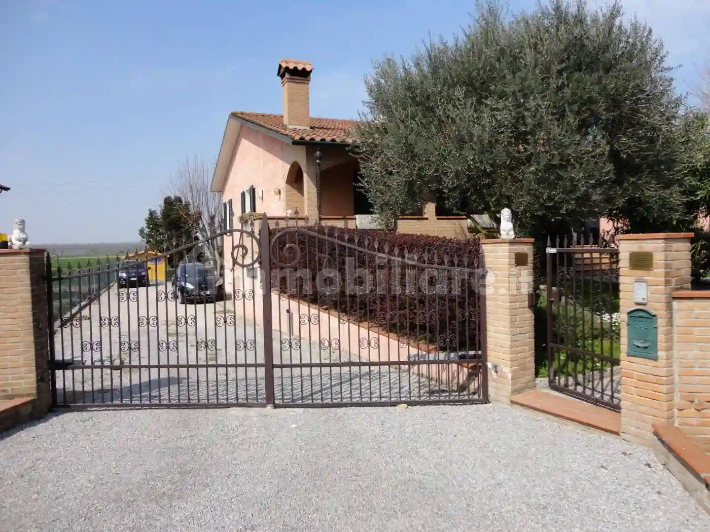 Villa - foto 2