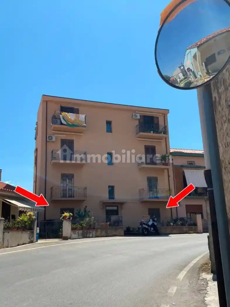 Appartamento in vendita a Castelbuono