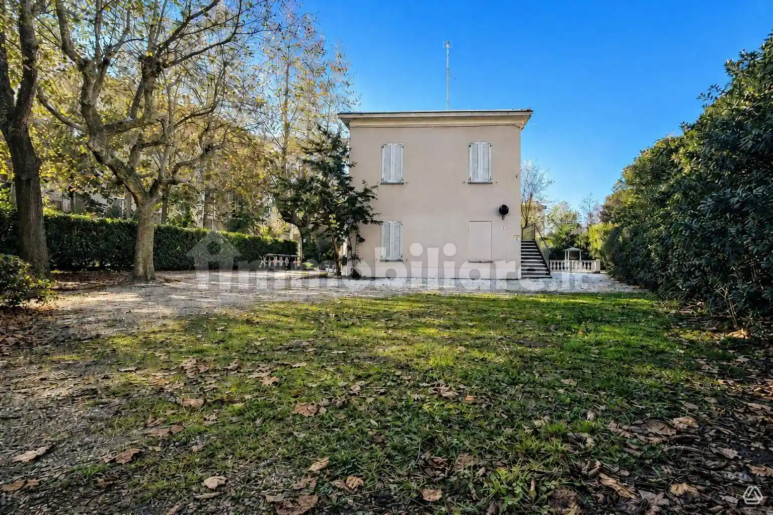 Casa indipendente in vendita a Rimini