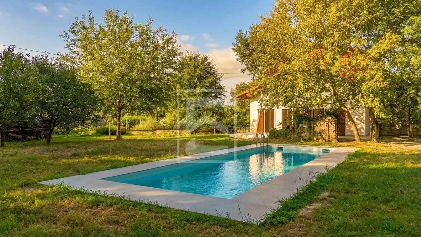 Rustico - Casale in vendita a Monzambano