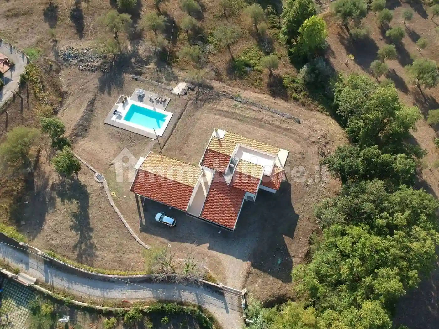 Villa - foto 2