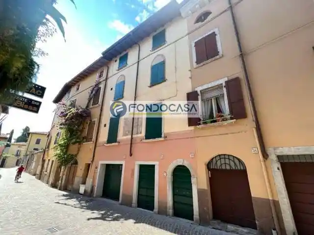 Rustico - Casale in vendita a Gargnano