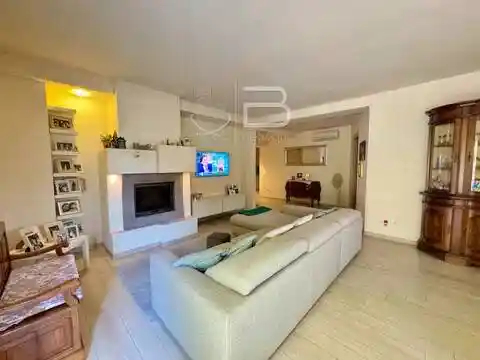 Villa in vendita a Monsummano Terme