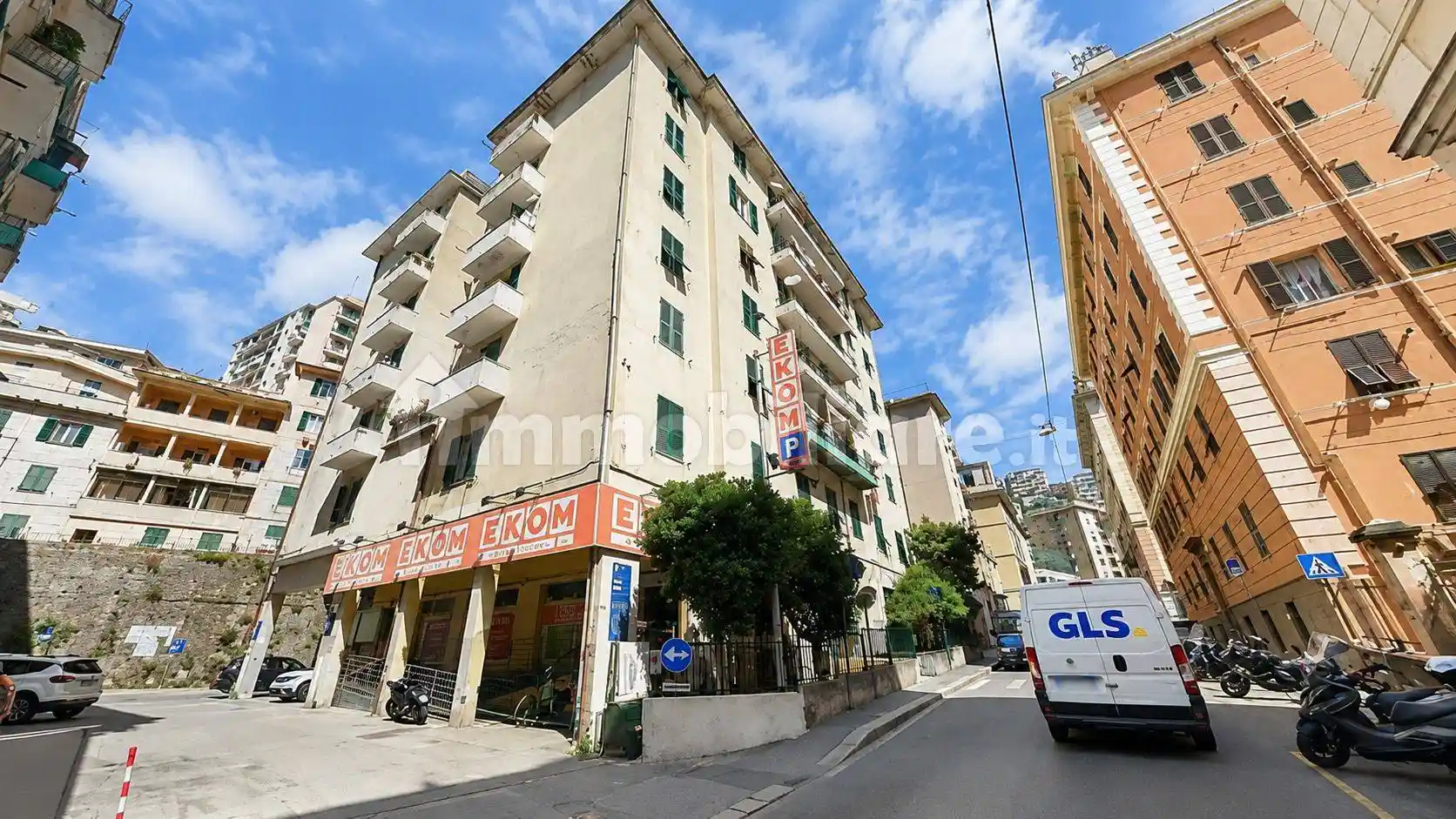 Appartamento in vendita a Genova