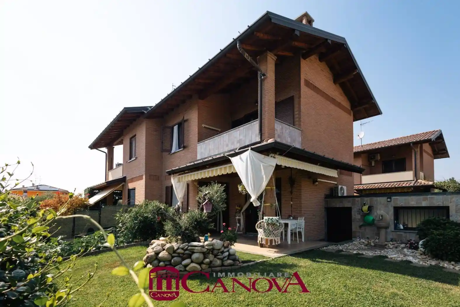 Villetta a schiera in vendita a Bregnano