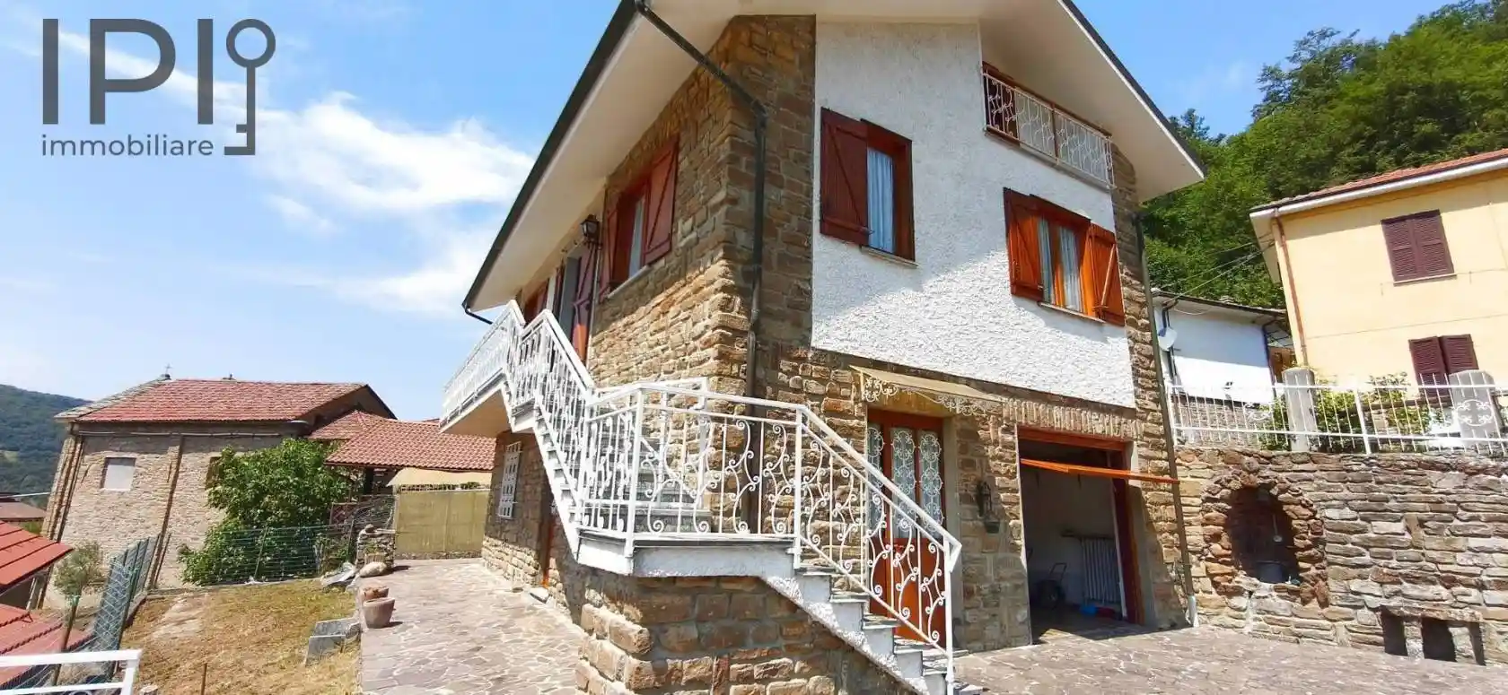 Villa in vendita a Serole