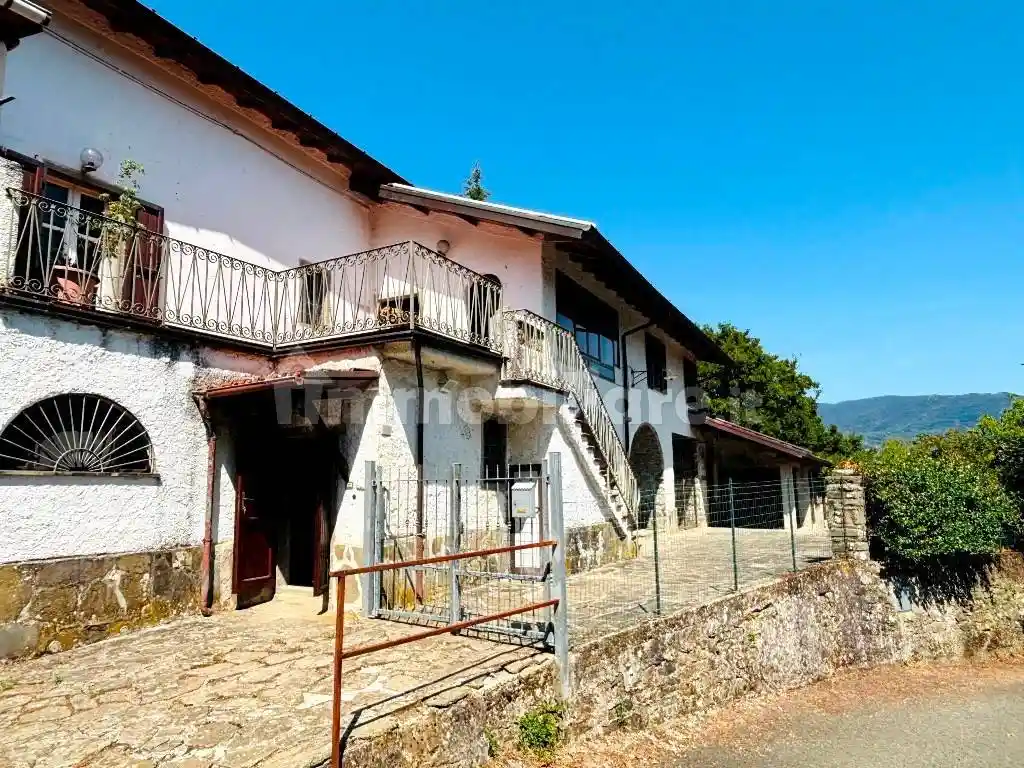 Rustico - Casale in vendita a Pontremoli