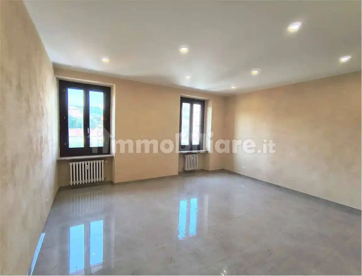 Appartamento in affitto a Pinerolo