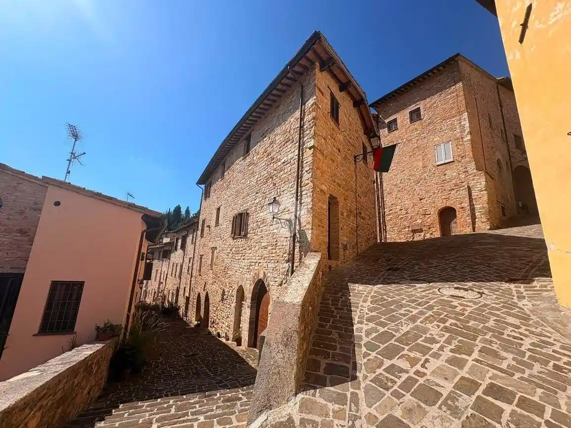 Casa indipendente in vendita a Nocera Umbra