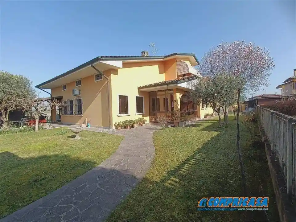 Villa in vendita a Montagnana