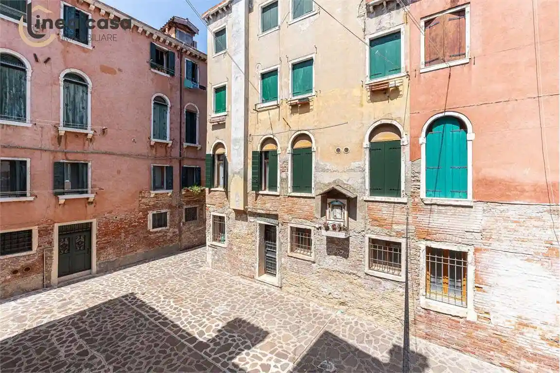 Appartamento in vendita a Venezia