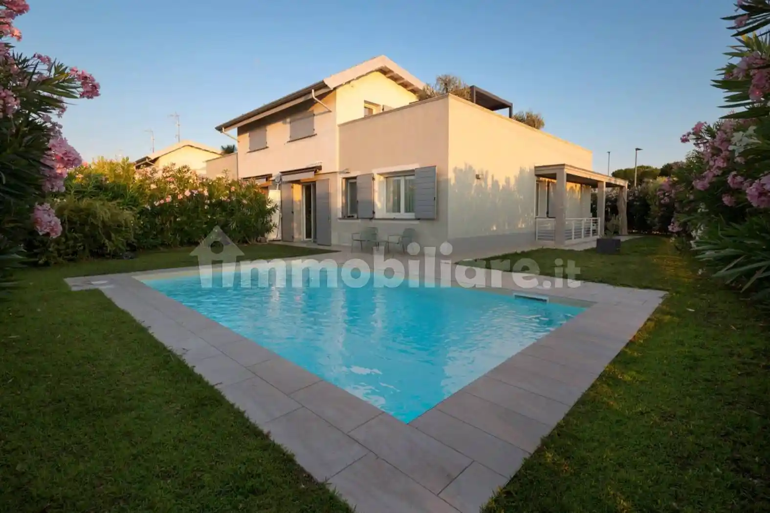 Villa in vendita a Sirmione