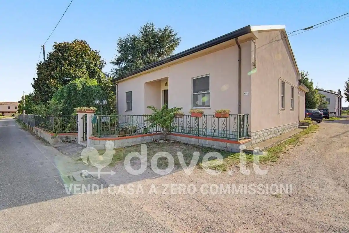 Casa indipendente in vendita a Cesena
