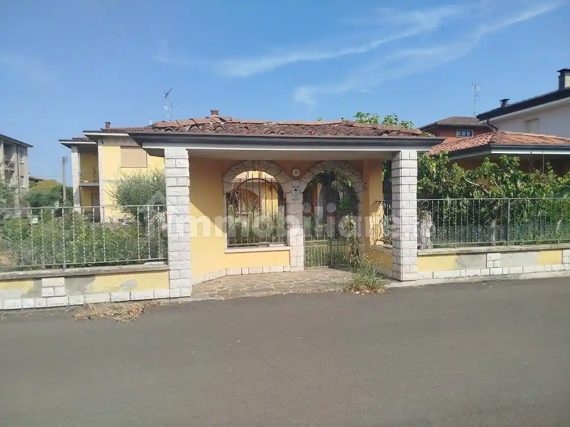 Villa in vendita a Carpenedolo