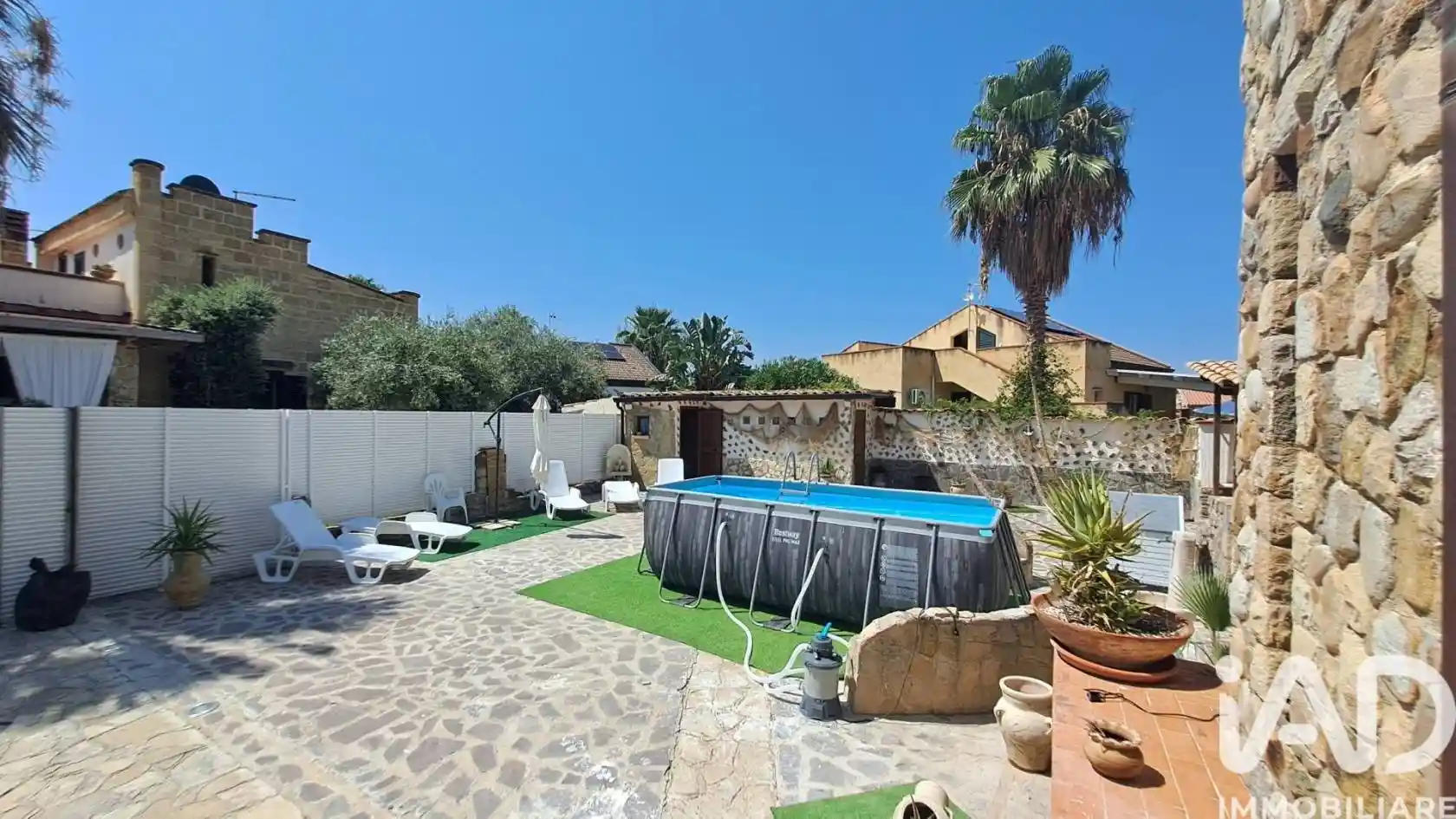 Villa in vendita a Campofelice di Roccella