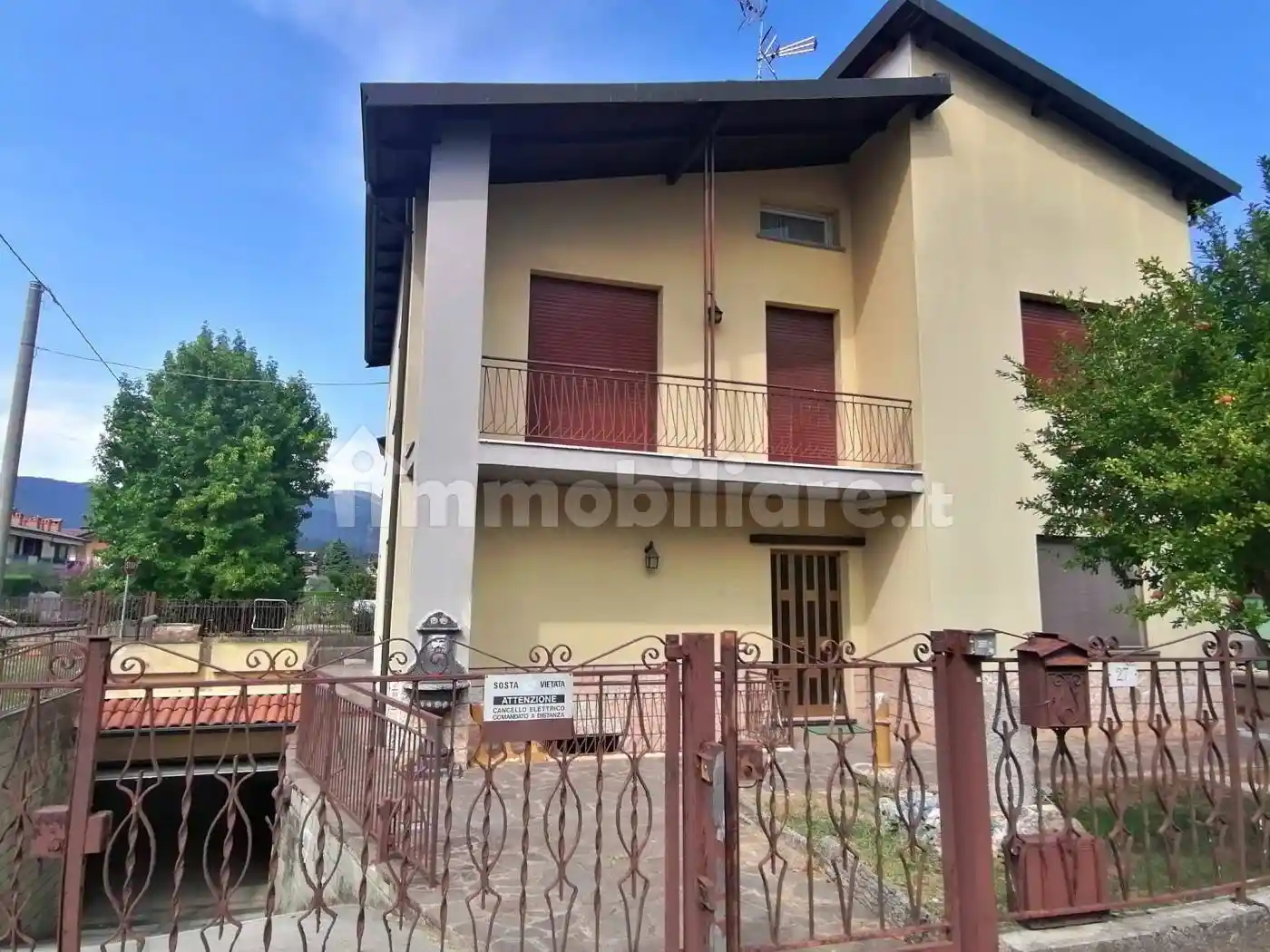 Villa in vendita a Gorlago