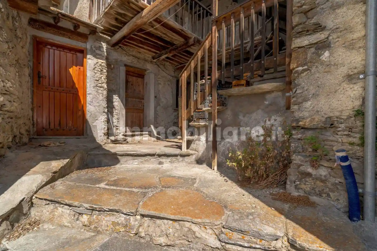 Rustico - Casale in vendita a Crissolo