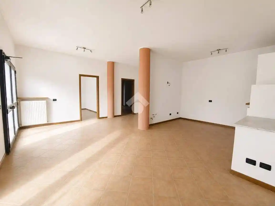 Appartamento in vendita a Agazzano