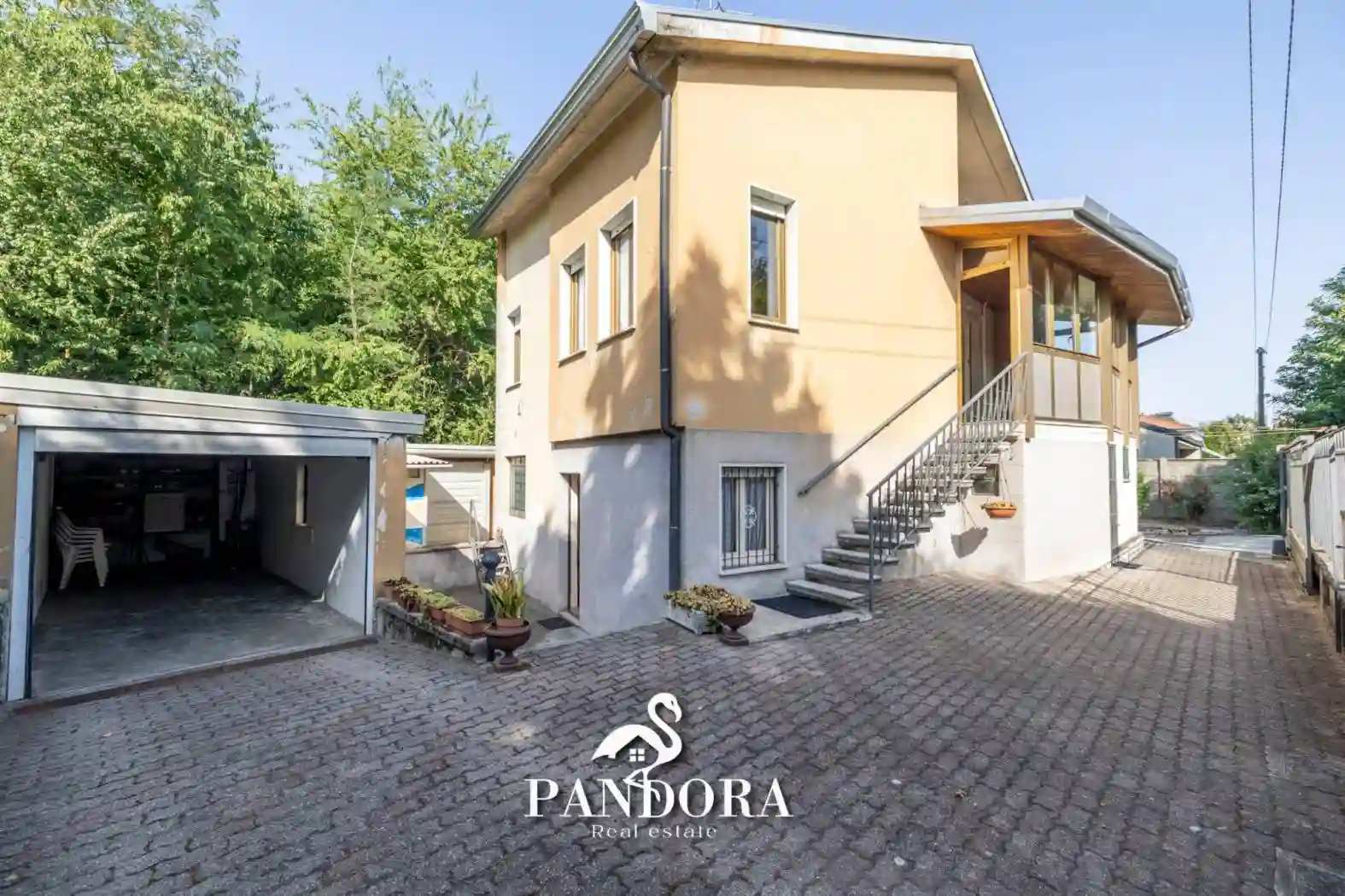 Villa - foto 2