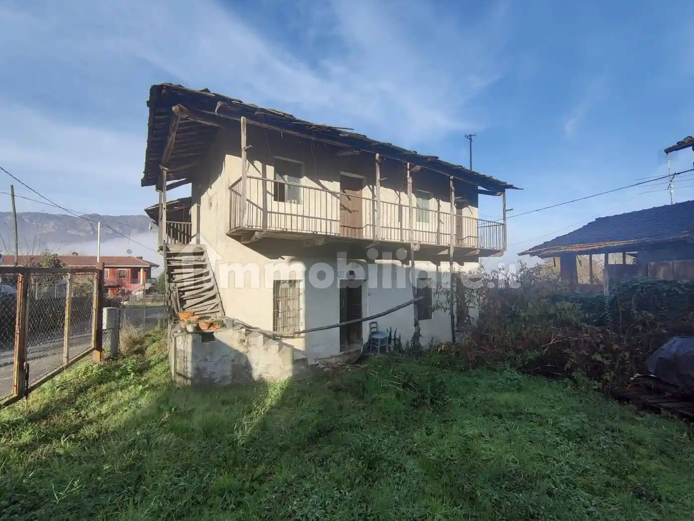 Casa indipendente in vendita a Sanfront