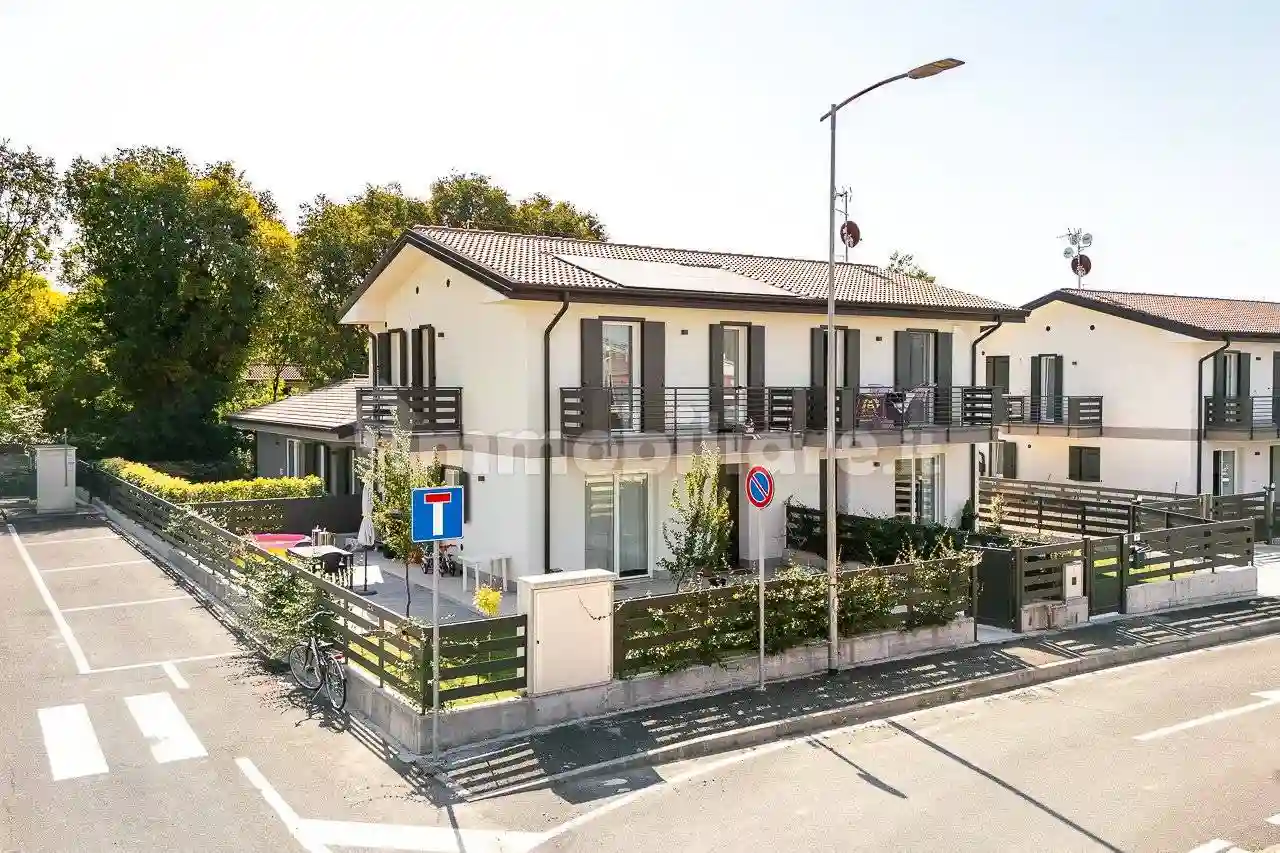 Villetta a schiera - foto 2